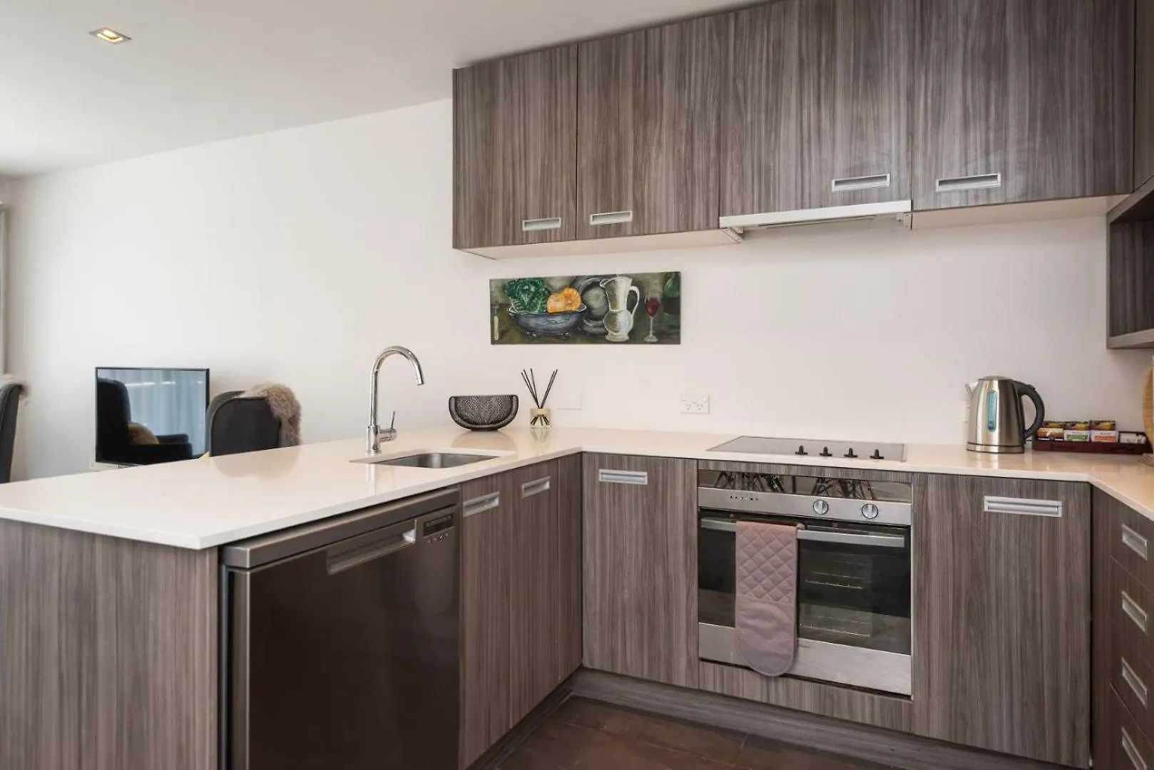 Armagh Apartment 5 - Christchurch Holiday Homes New Zealand