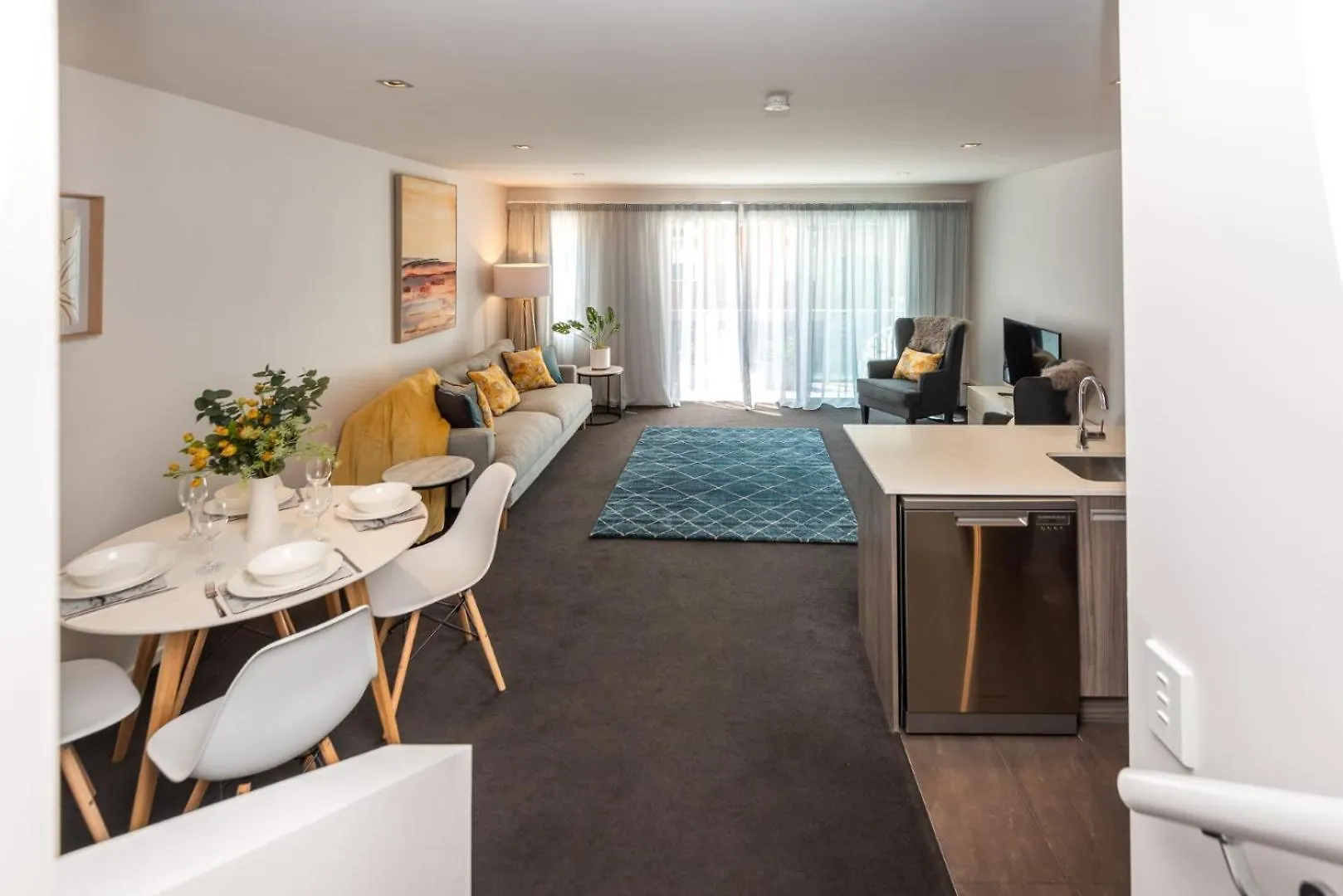 Armagh Apartment 5 - Christchurch Holiday Homes