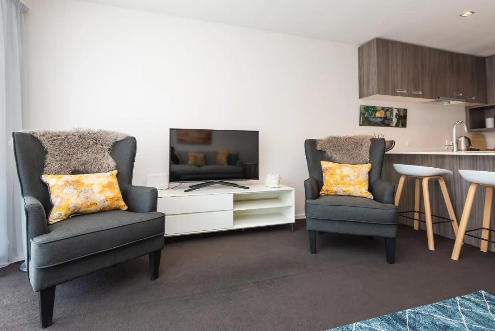 Armagh Apartment 5 - Christchurch Holiday Homes