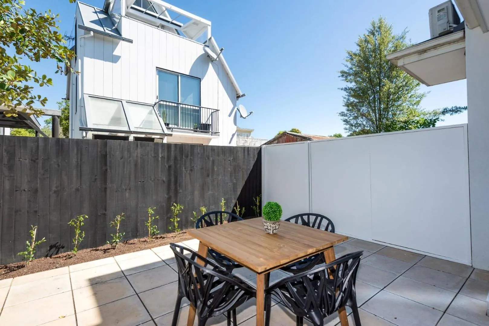 Armagh Apartment 5 - Christchurch Holiday Homes New Zealand